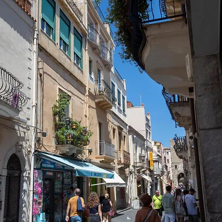 Casa Nonna Maddalena Таормина